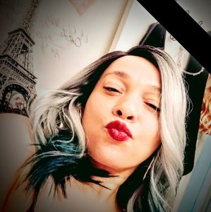 Meet your Posher, Catherine